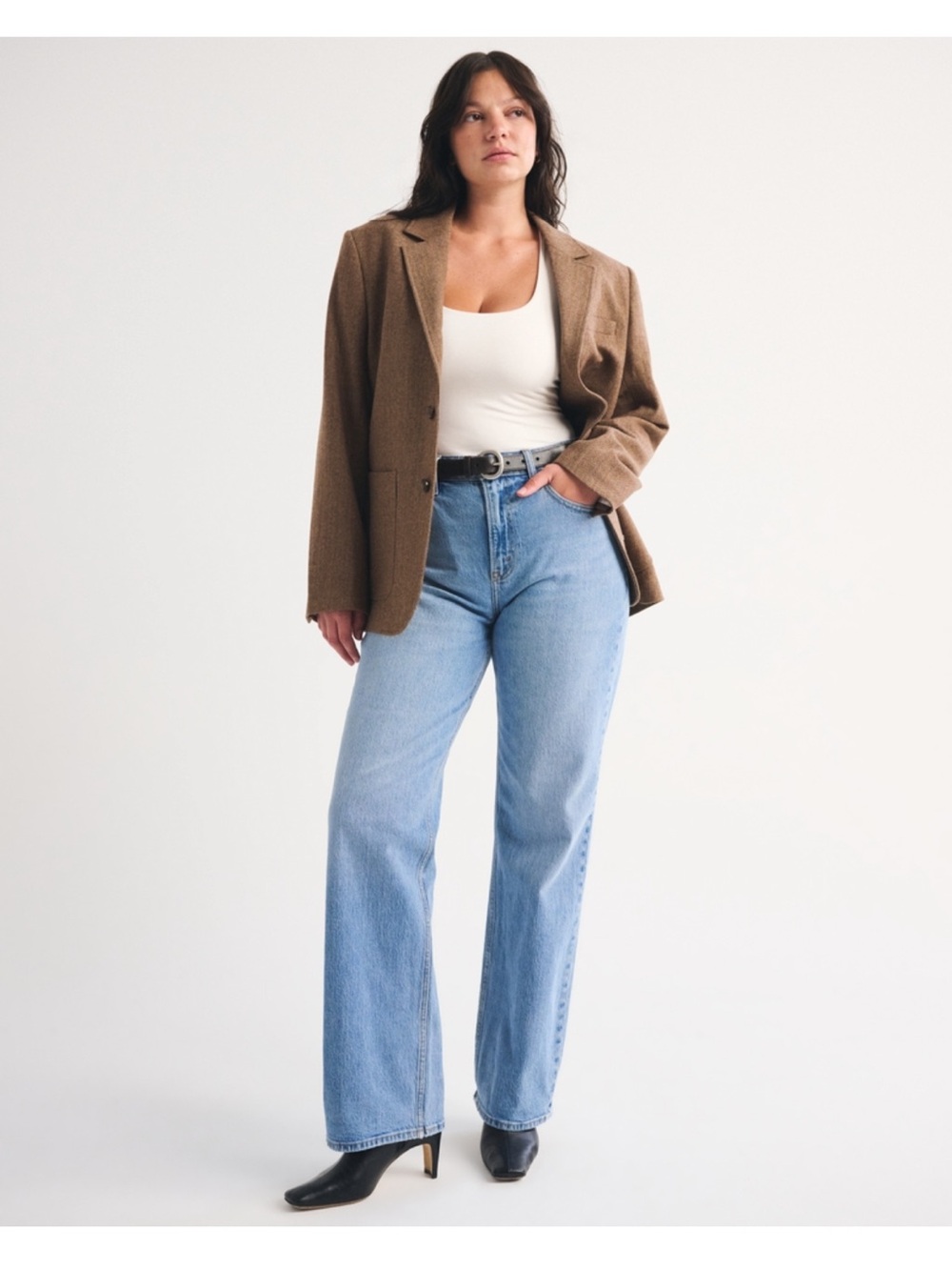 Abercrombie Curve Love 90s Relaxed High Rise Jeans 29P excellent condition